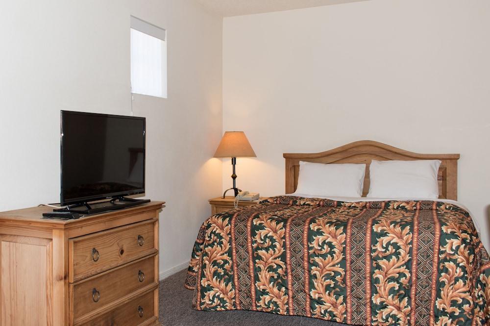 The Santa Fe Suites Экстерьер фото