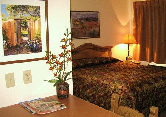 The Santa Fe Suites Экстерьер фото
