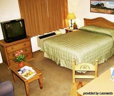 The Santa Fe Suites Номер фото
